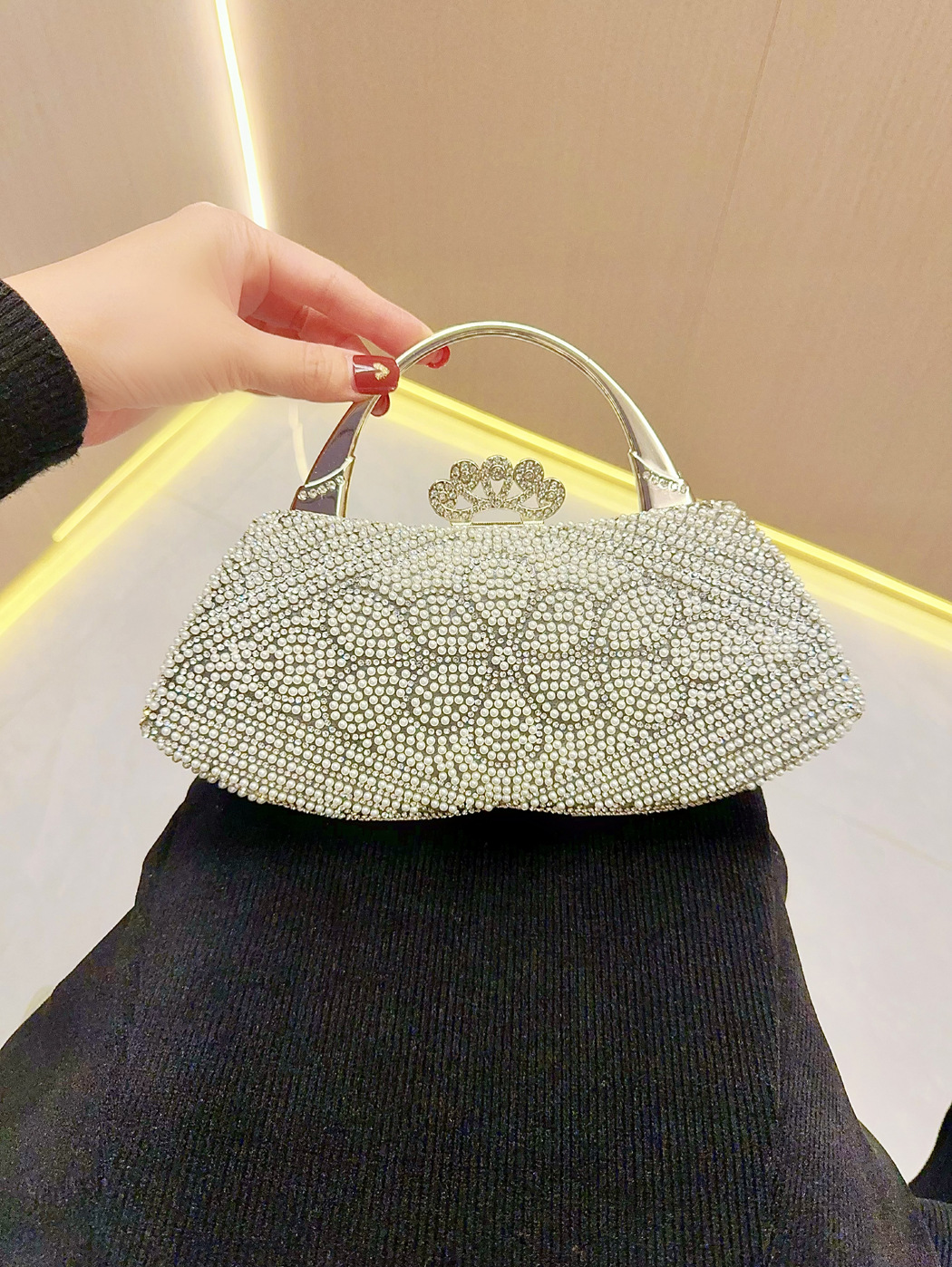 Pearl Inlaid Rhinestone Banquet Handbag For Women Crossbody Bag_voghion.com