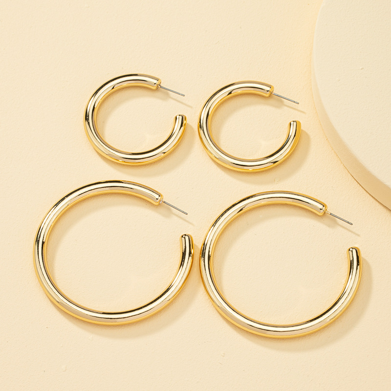 Simple C-shaped Earrings Set display picture 5