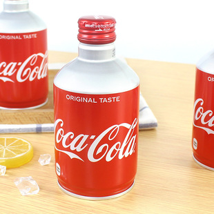 �ձ��M�� Coca cola�ɿڿɘ�̼����������ӏ��^�ɘ����b300ml