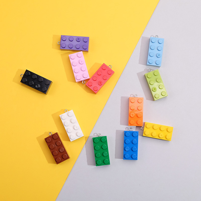 Creative cute color 2*4 point building blocks key chain bag pendant handmade DIY accessories necklace cross-border jewelry