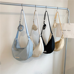 Nylon Crossbody Bag for Women 2023 New Fashion Diaper Bag Lightweight Sports Shoulder Bag Underarm Bag Simple Single Strap Bag