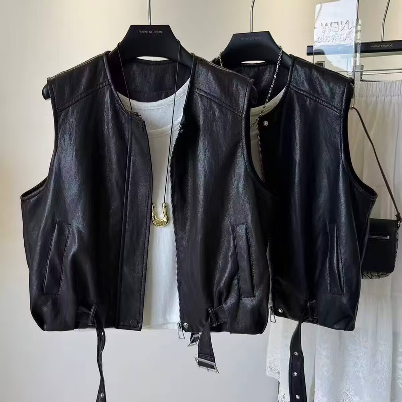Cool and minimalist black leather vest for women, 2026 autumn new style, sleeveless, zippered, slimming, versatile casual jacket