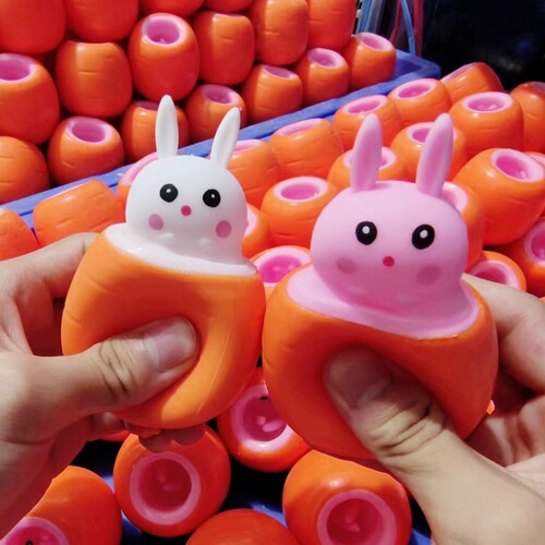 New hot-selling Carrot Rabbit Squeeze Cup Knead Fun Creative Toy Rabbit Vent Cup New and Strange Stress Relief Fun Play Prank