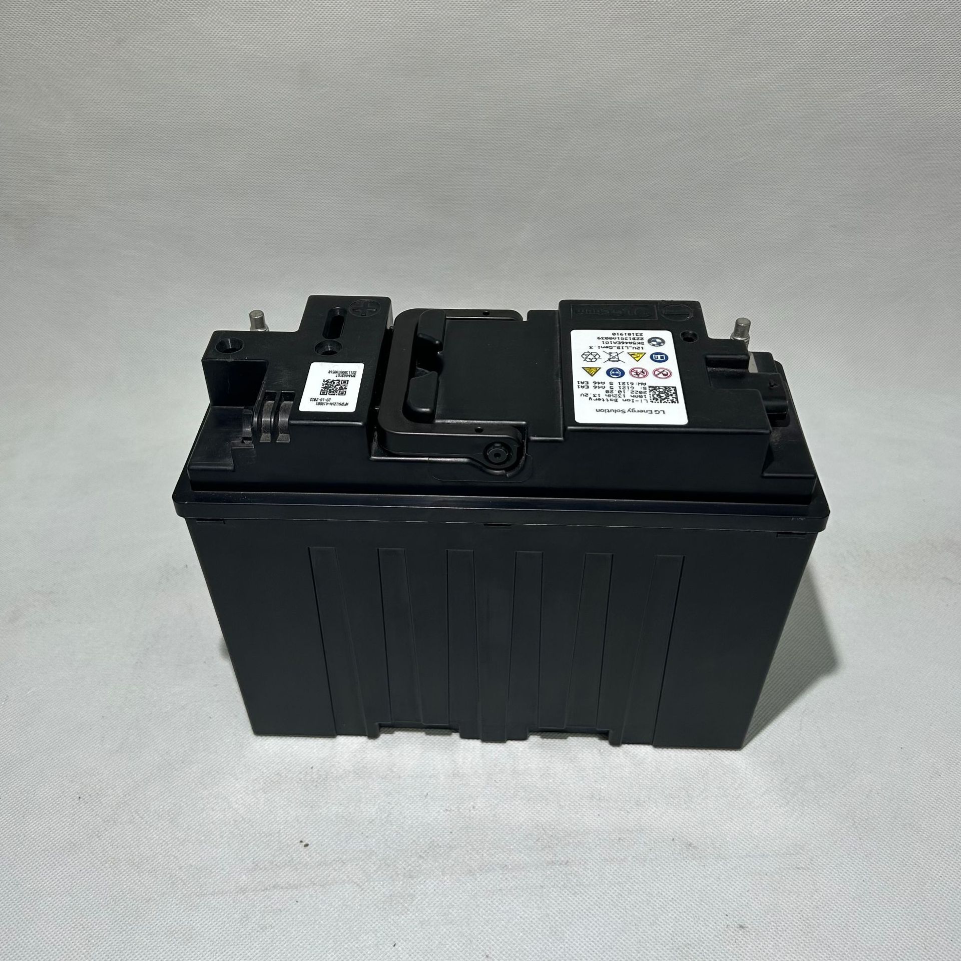 Suitable for Mercedes-Benz and Bmw Lithium Batteries, Start-Stop Auxiliary Batteries, and Specifically for Small Bmw 1 Series Start-Stop Systems