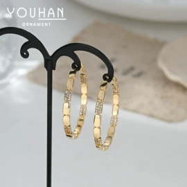 耳钉;项链;手链