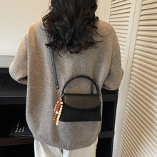 高级感超火小包包女2025新款秋季百搭斜挎包时尚手提包爆款小拎包