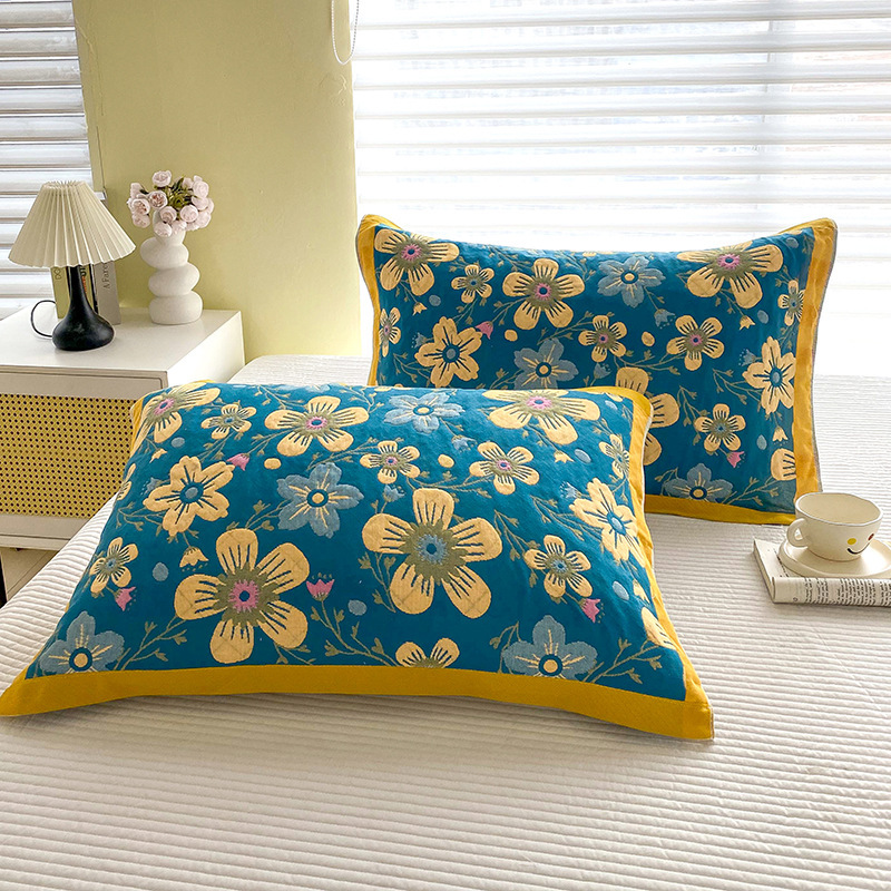 A Pair of Pillow Covers Made of Blended Cotton Gauze, Sweat-Absorbent and Breathable, 52*78, Household Adult Soft Pillow Covers