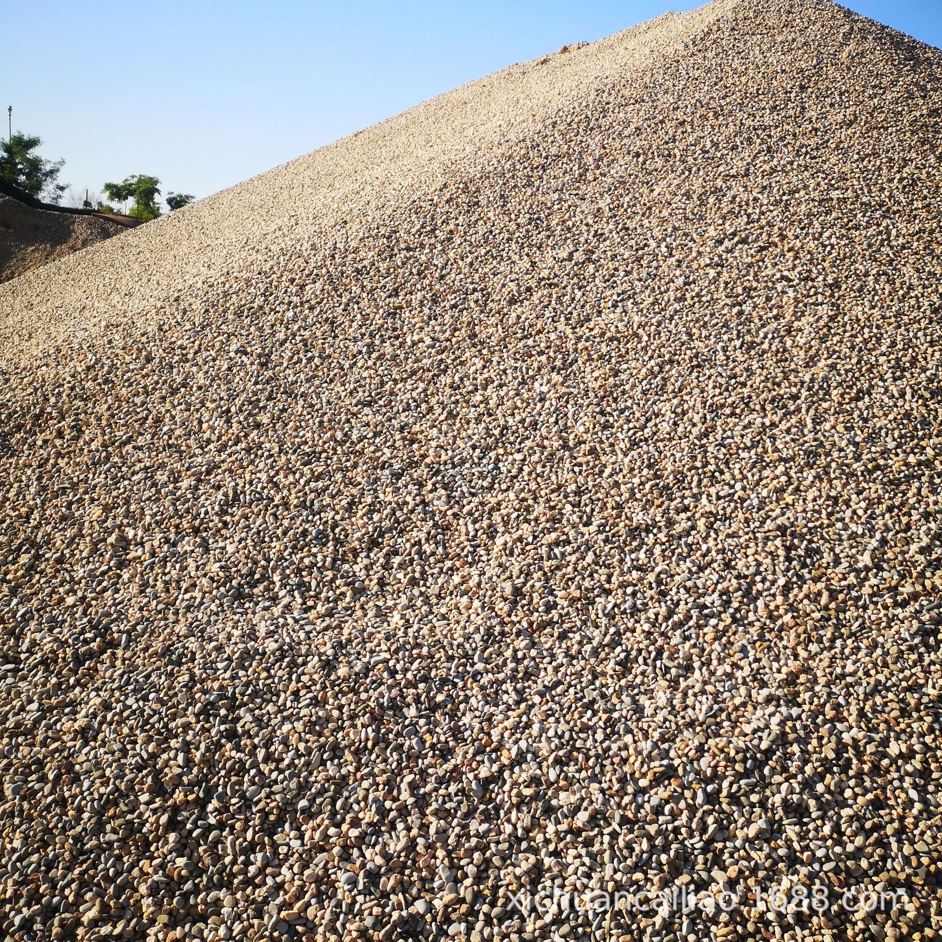 工厂批发铺路级鹅卵石 电厂变压器鹅卵石  鹅卵石滤料
