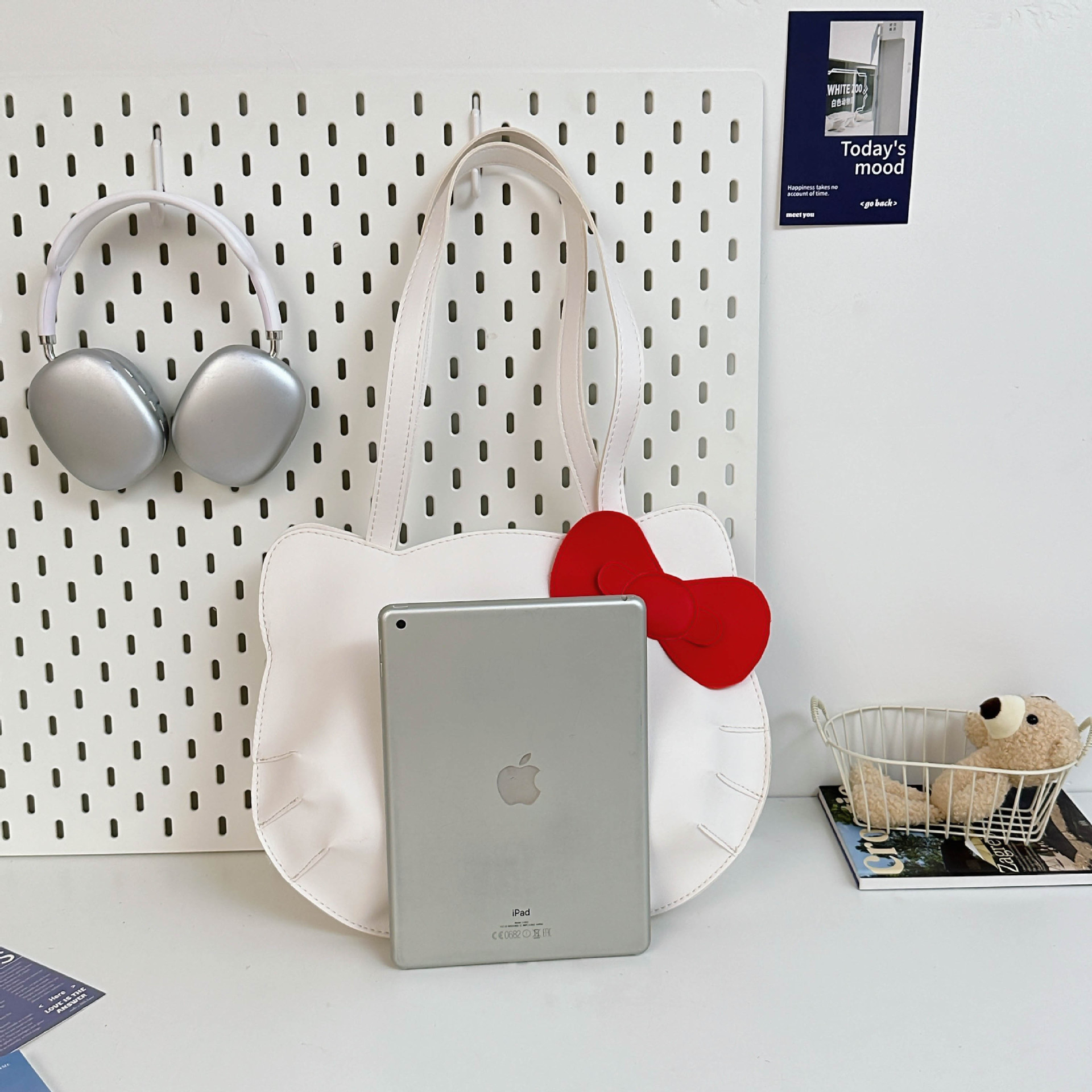 Cartoon japonés lindo bolso de perro portátil hombro único doble uso estudiante dulce de gran capacidad de clase bolso de peluche mujer