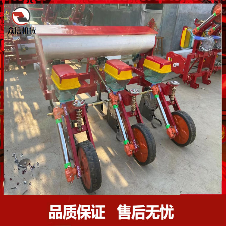 四轮拖拉机带玉米播种机免耕施肥打药播种机大豆精播机棒子种植机