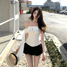 꿿��_ �l���l�����Ը�һ�ּ�Ĩ������Ů�ļ�����б�����СT��