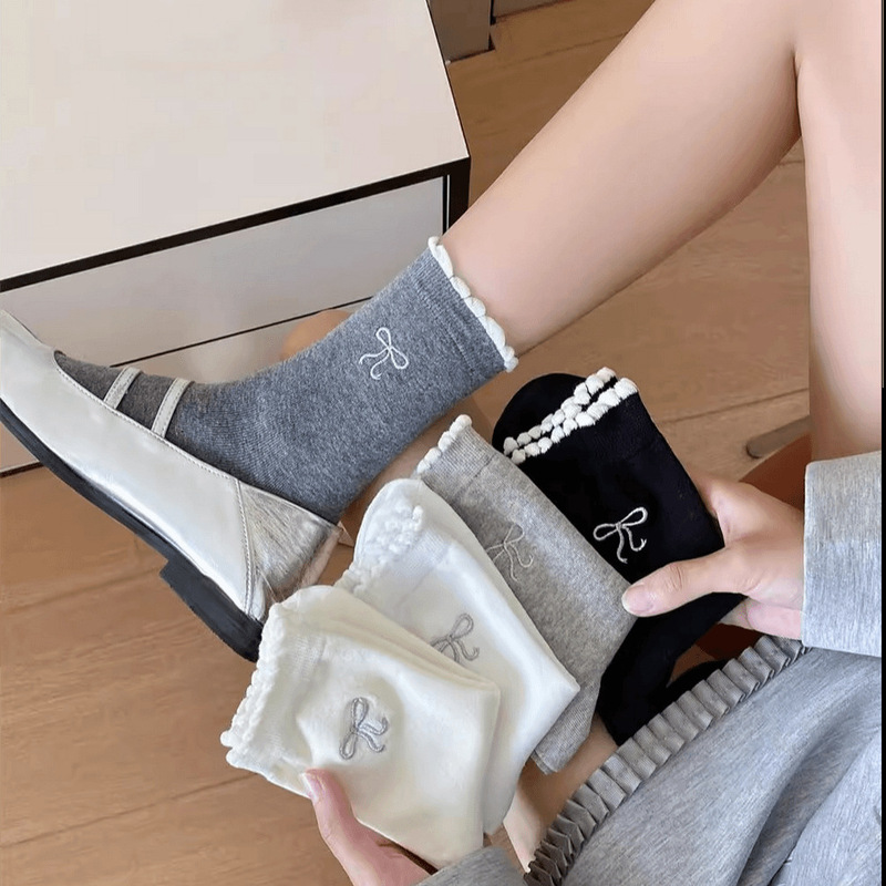 Zhuji socks ballet lace bow socks women's spring and autumn socks miu series pile socks bubble mouth autumn and winter