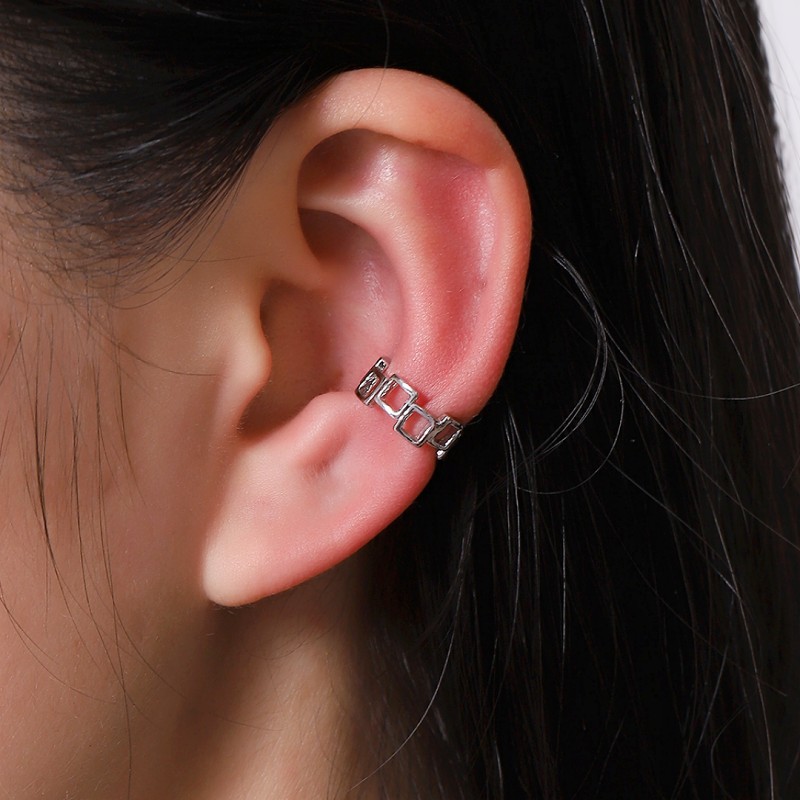 Estilo coreano personalizado pendientes simples de alta calidad en forma de U irregular clip de oreja cuadrada simple clip de hueso de oreja sin oreja al por mayor