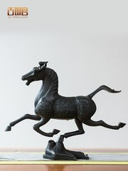 5ZV7批發馬踏飛燕擺件銅奔馬辦公桌銅工藝品家居客廳玄關裝飾品馬