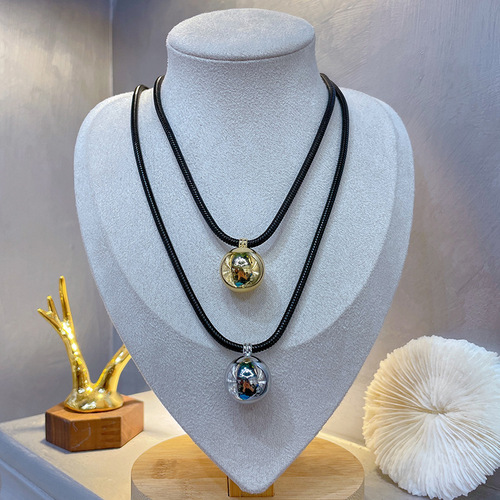 Round ball hemp rope necklace for women, cold and indifferent style, high-grade, light luxury, small design, clavicle chain, sweater chain 