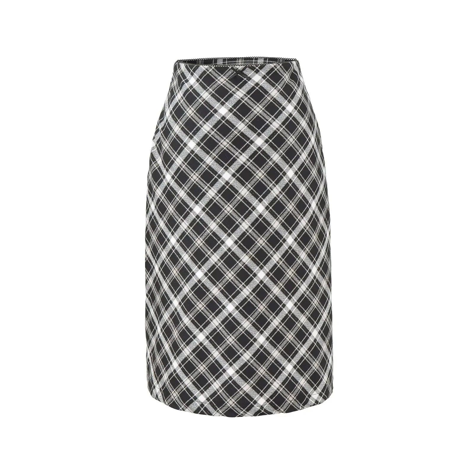 Black and white grid