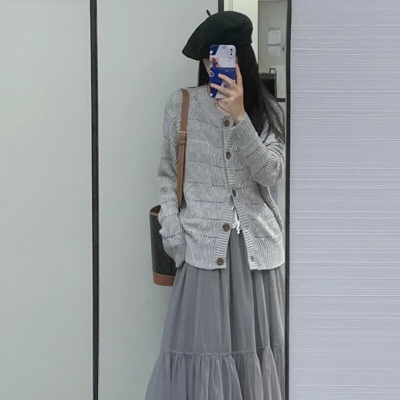 韩系灰色镂空毛衣外套女士新款早秋chic设计感外搭针织衫开衫上衣|undefined