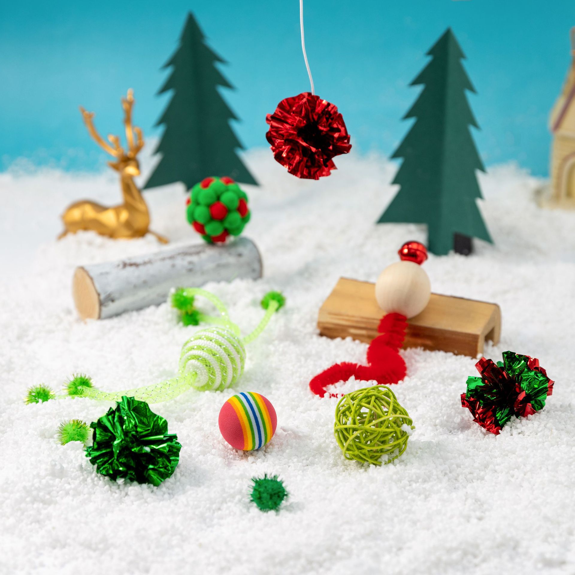 Plastic Material Fashion Plastic Ball Pet Toys