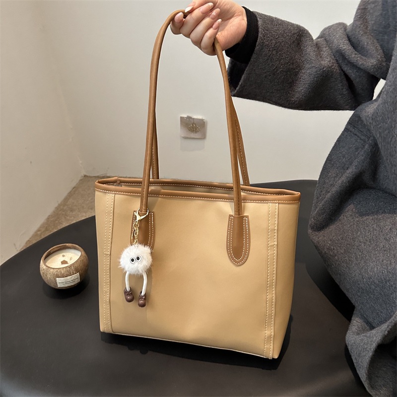 Bolso de alta capacidad de alta belleza para mujeres 2024 nuevo invierno versátil bolso de mujer de viaje al trabajo bolso de hombro
