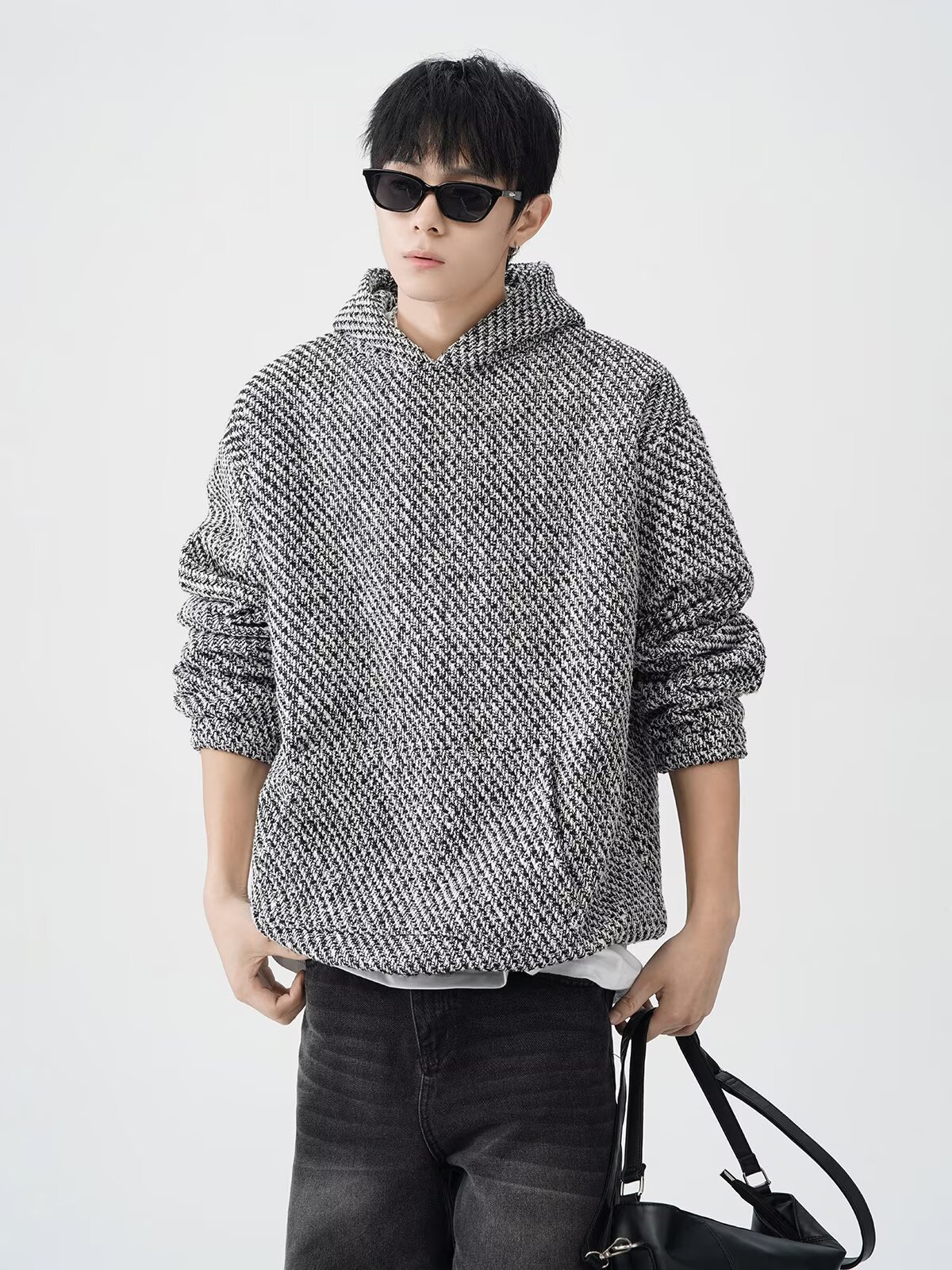 Embroidered Hooded Sweatshirt For Men Casual Loose Fit Pullover_voghion.com