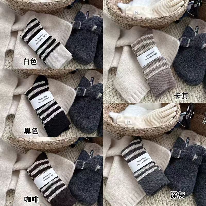 慵懒感满满的羊毛袜子~冬天穿真的太可了吧!秋冬条纹女韩风堆堆袜|undefined