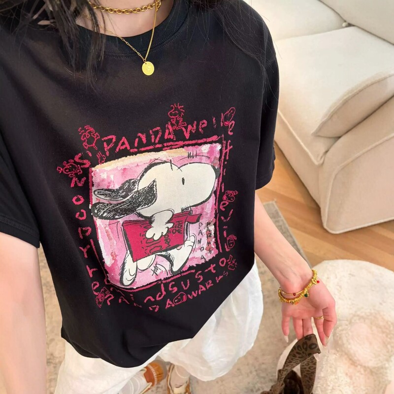 2026 New Korean Version Snoopy Cartoon Print Loose Short-Sleeve T-Shirt for Women, Round Neck Versatile Casual Top for Women Trendy