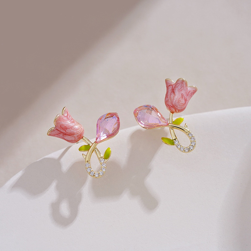 设计感粉色小花耳钉高级感珐琅釉郁金香耳环仙气花朵精致耳饰新款