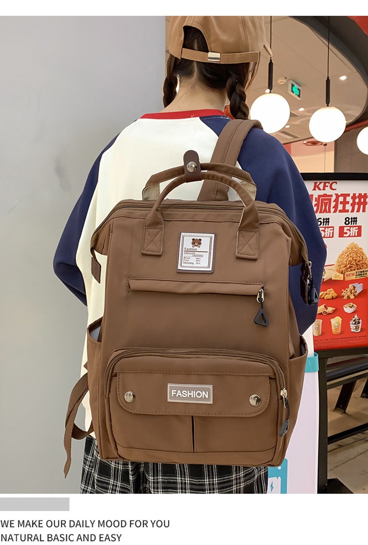Daily School Backpacks display picture 2