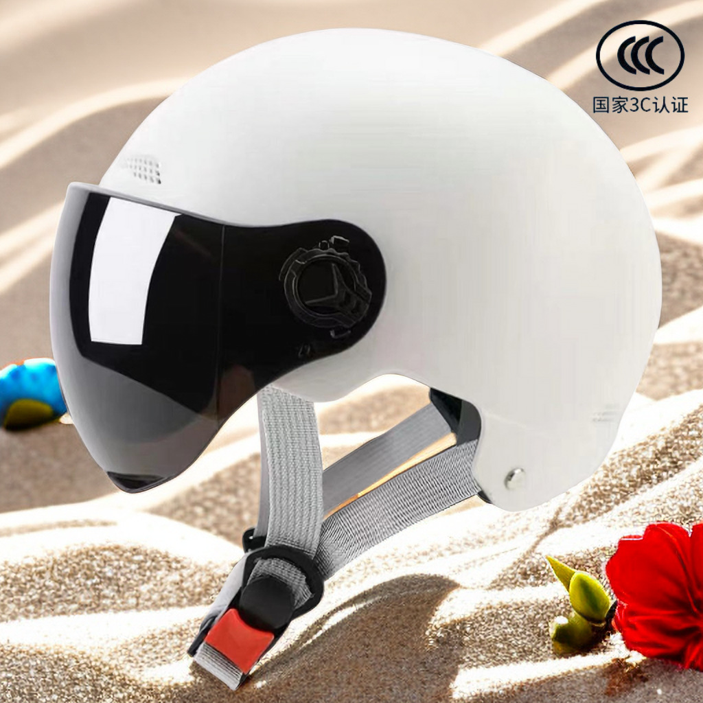 New helmet, 3C certified, comfortable and sun-protective for men and women, suitable for summer cycling, and safe for electric motorcycles, a four-season half helmet