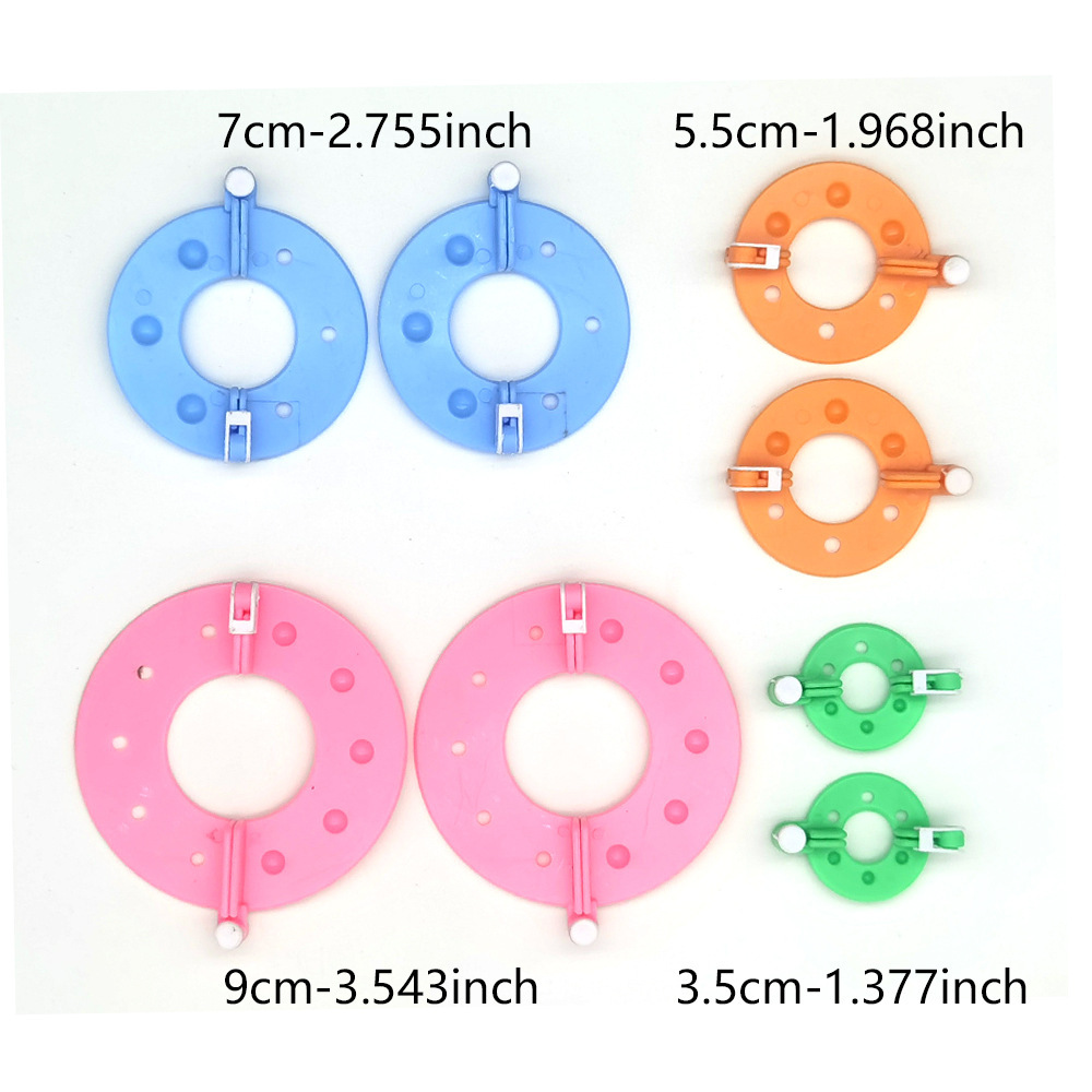 Herramienta de tejido dispositivo de pompón 4 especificaciones en caja Descripción en chino e inglés dispositivo de fabricación de bolas