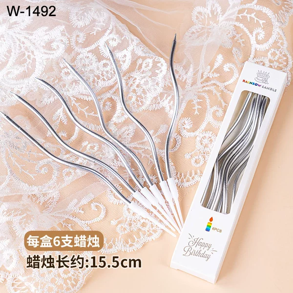 Curve candle silver color