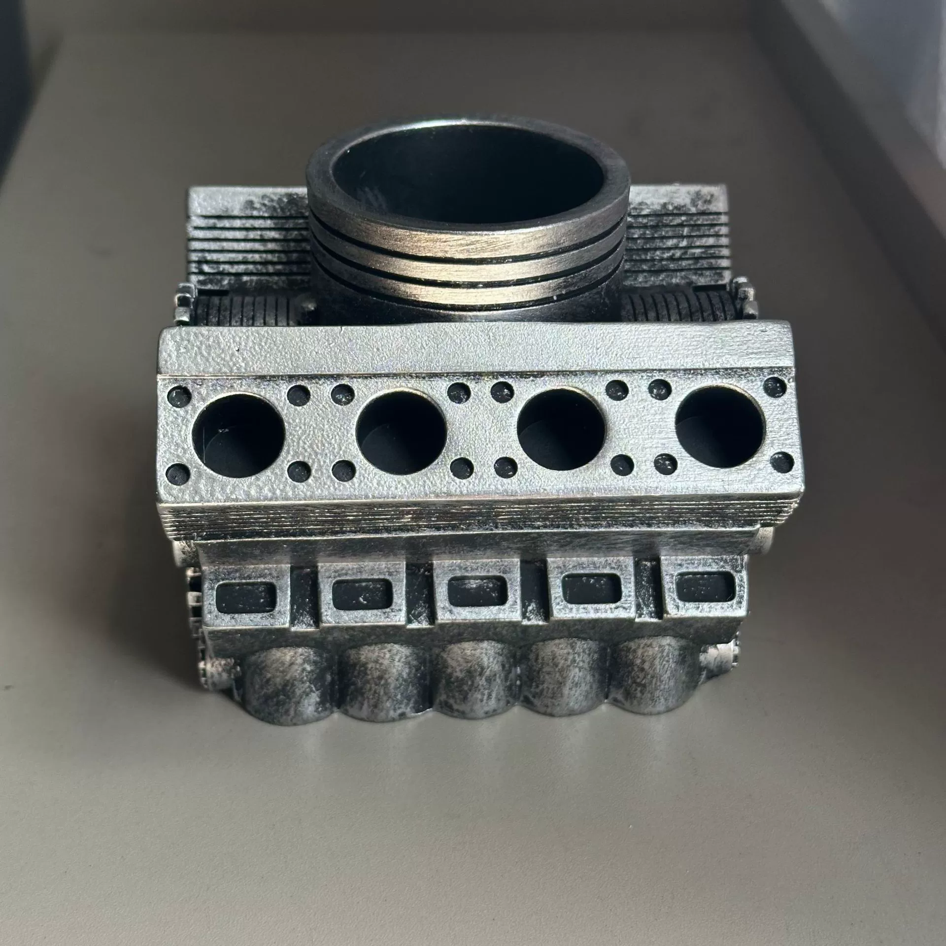 Новый кросс-бордер держатель ручки с двигателем V8, держатель ручки с двигателем V8