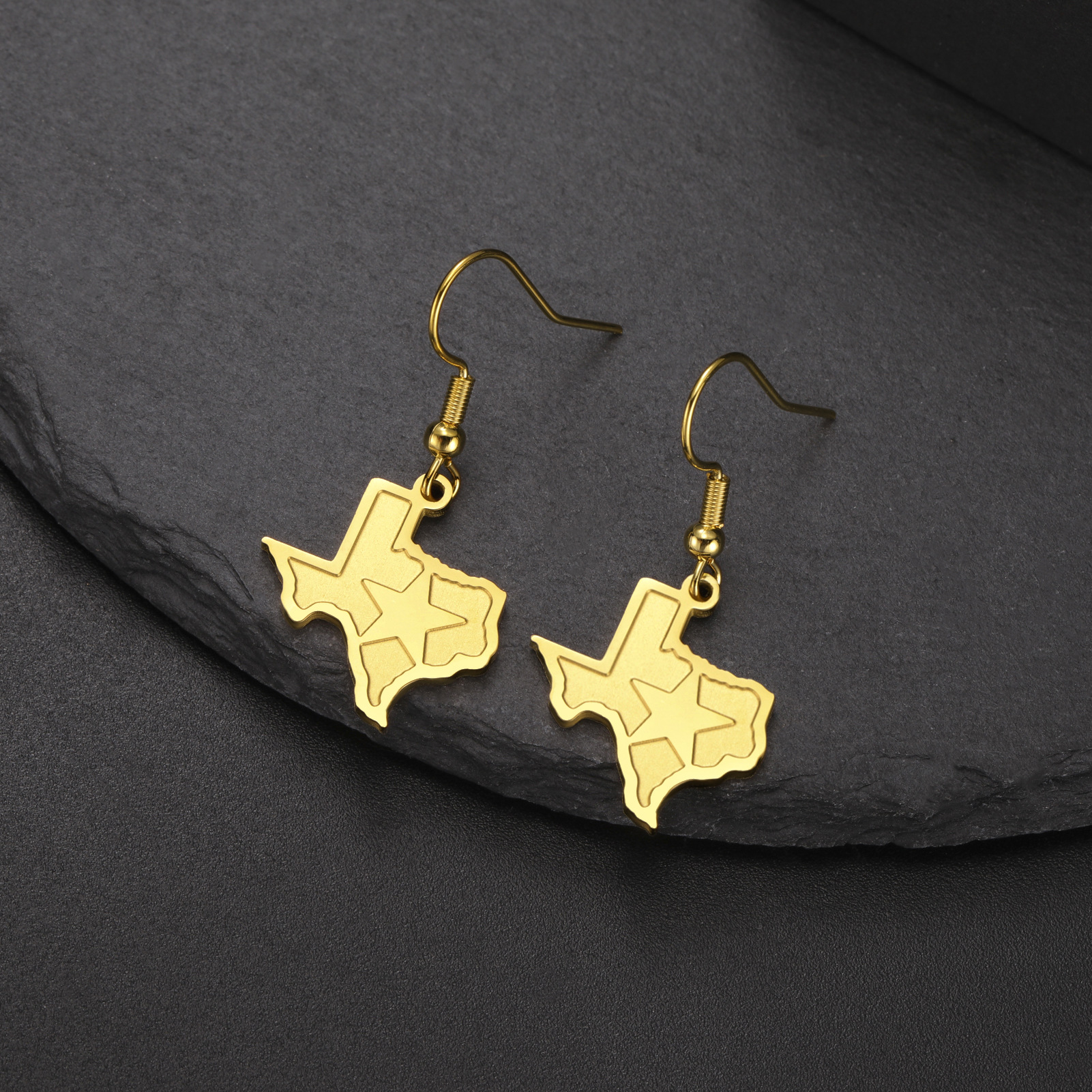 Personalized Fashion Versatile Titanium Steel Earrings with Texas Map Pendant Simple Stainless Steel Women's Earrings