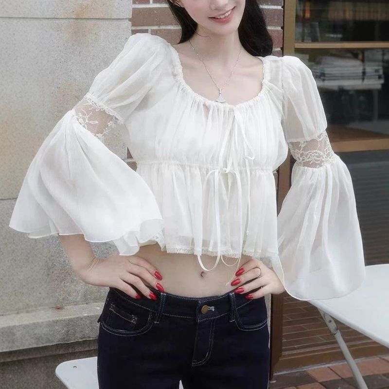 Lace square-neck, bell-sleeve, waist-cinching chiffon blouse for women, autumn gentle style, short top Lace square-neck, bell-sleeve, waist-cinching chiffon blouse for women, autumn gentle style, short top