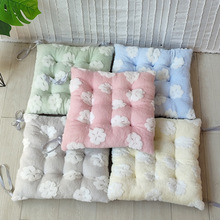 冬季毛绒款坐垫防屁股痛软餐椅垫宿舍教室久坐舒棉绒椅子靠垫代发