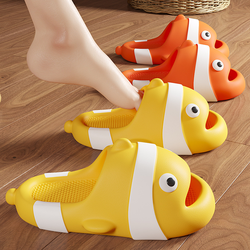Clown Fish Eva Slippers for Women Summer Thick-Soled Cute Cartoon Non-Slip Household Slippers for Men Summer Wholesale Lightweight