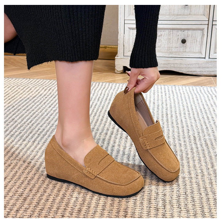 Giày nữ đế mềm tăng chiều cao 5 cm mũi tròn form rộng size lớn — Khaki (toàn dải), Màu mơ (toàn dải), nâu sẫm chi tiết 28