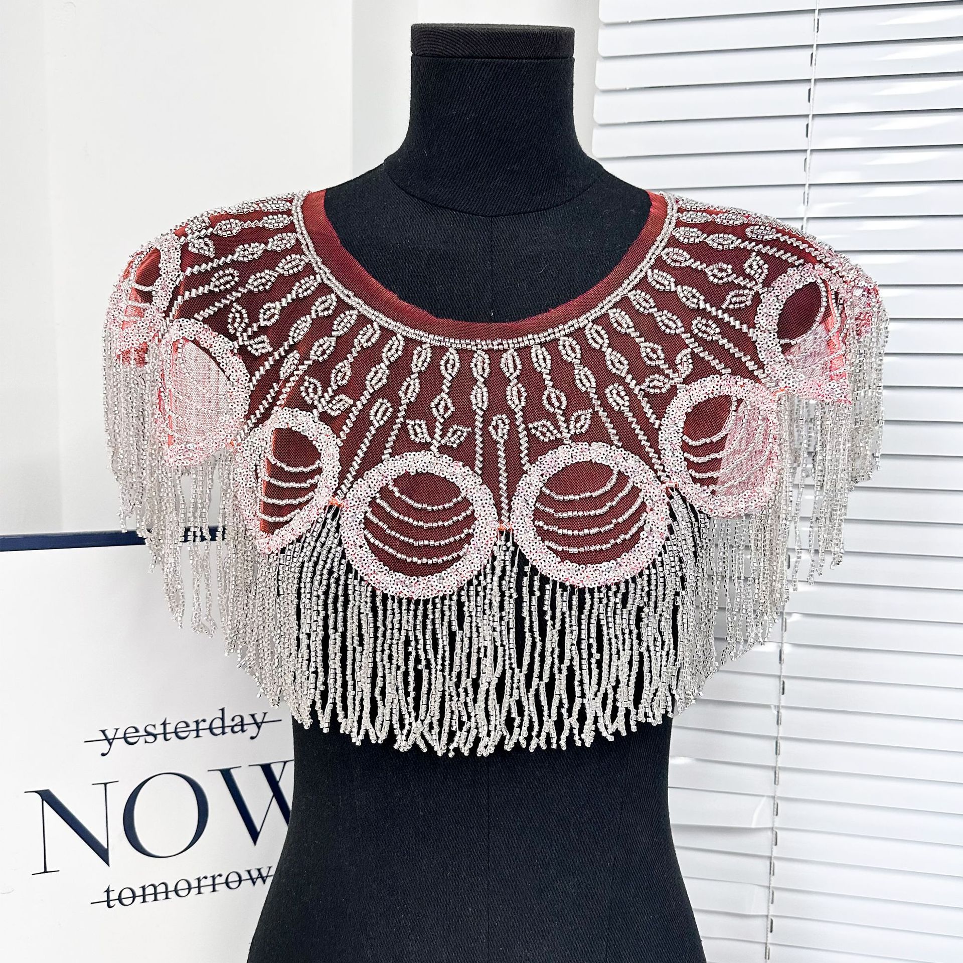 H8079 레드 메쉬 실버 비즈