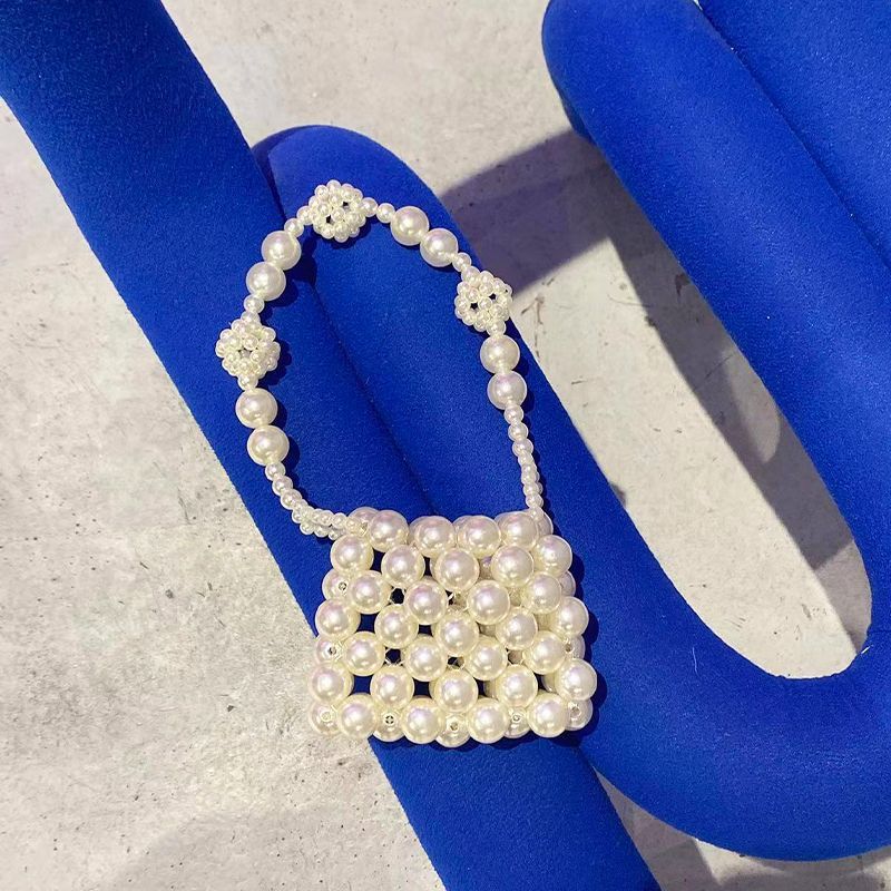 Mini bolsa de mão com pérolas feita à mão para mulher_voghion.com