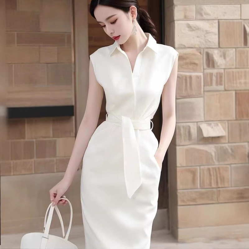 2025 New Summer High-set Light Luxury Cold Style Royal Sister Style Long Dress French Waisted Simple White dress