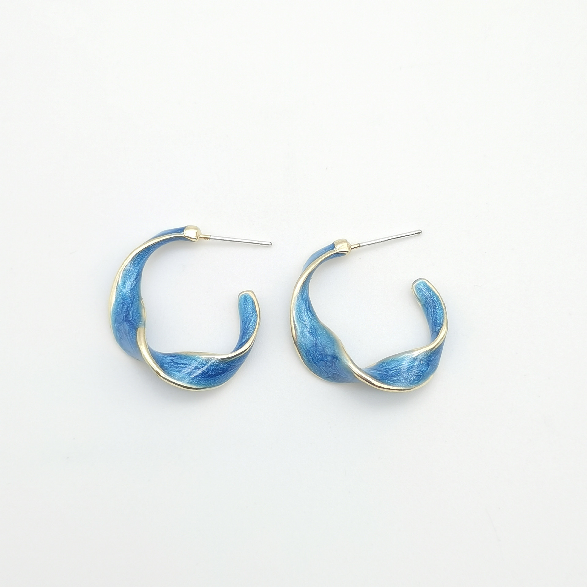 1 Pair Fashion C Shape Alloy Ear Studs display picture 3