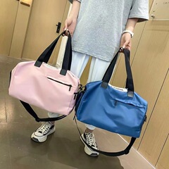 荷物バッグ、旅行用ハンドバッグ、ヨガバッグ、ショルダーバッグ、女性用ロゴ入りフィットネスバッグ、独立したシューズコンパートメント、乾湿分離トラベルバッグ