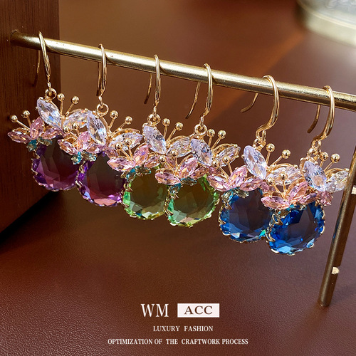 Fashionable and luxurious zircon butterfly water drop ear hooks niche versatile design earrings high-end earrings wholesale