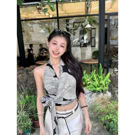 设计感复古印花交叉v领挂脖吊带背心女夏季绑带修身气质外穿上衣
