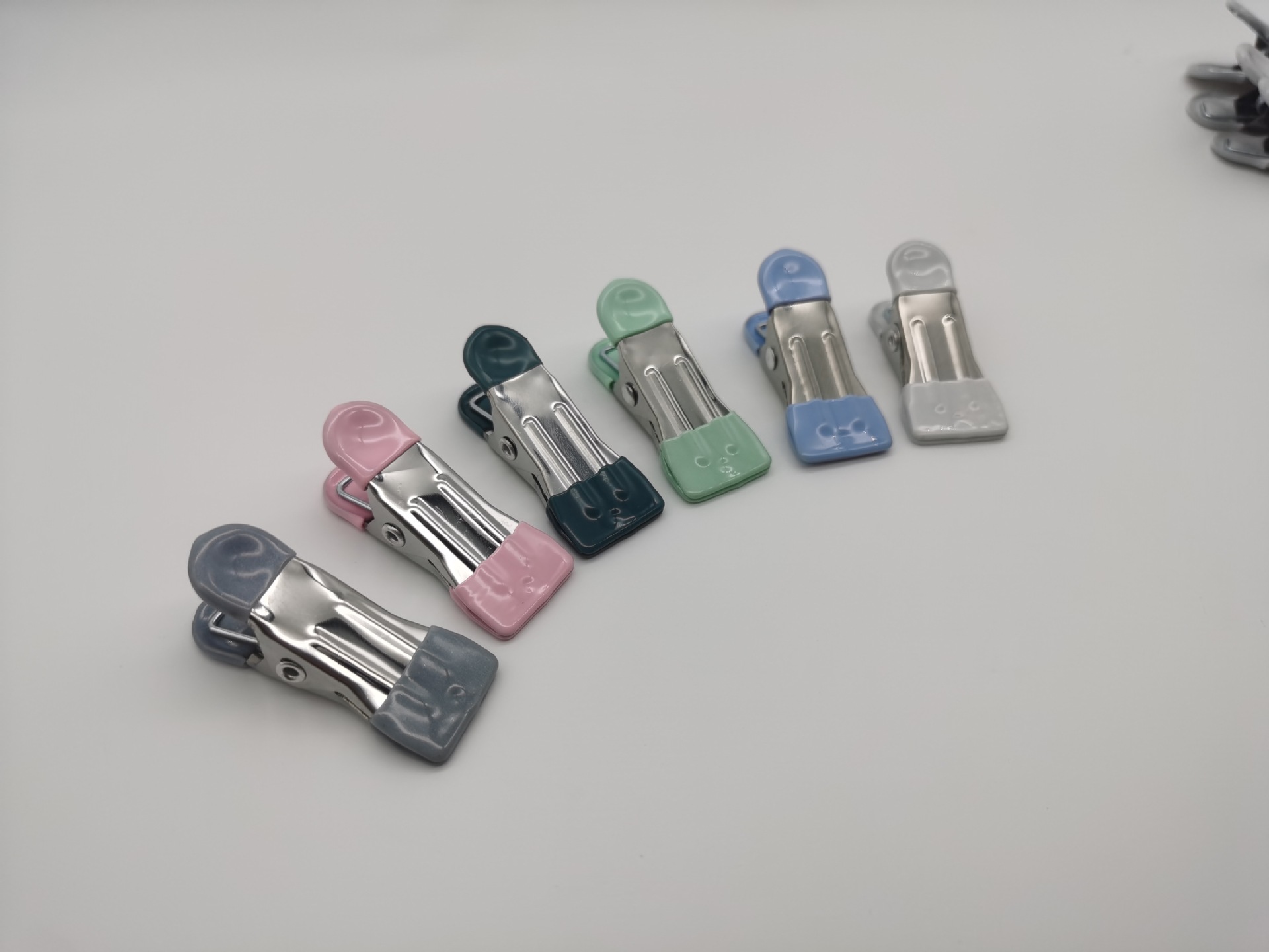 10g Weight Clothes Pins Storage & Cleaning Drying clip Classification 1000, 5/10/20/30 Quantity Casual Multicolor Stainless Steel Clothes Pins Drying Clip
