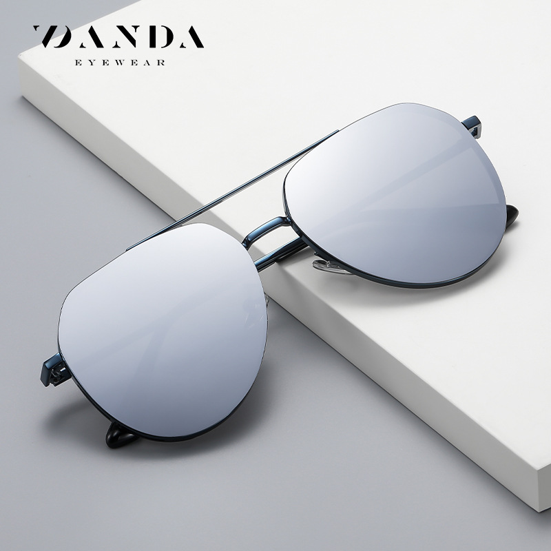 JS8517 moda colorido piloto gafas de sol Tiktok gafas de sol polarizadas de los hombres clásicos de conducción