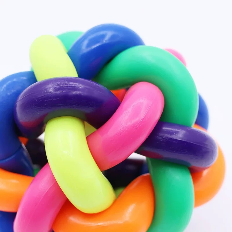 Fabricantes de juguetes para perros al por mayor, campana colorida, bolas vocales, bolas de juguetes para mascotas, bolas de juguetes para dientes molares limpias.