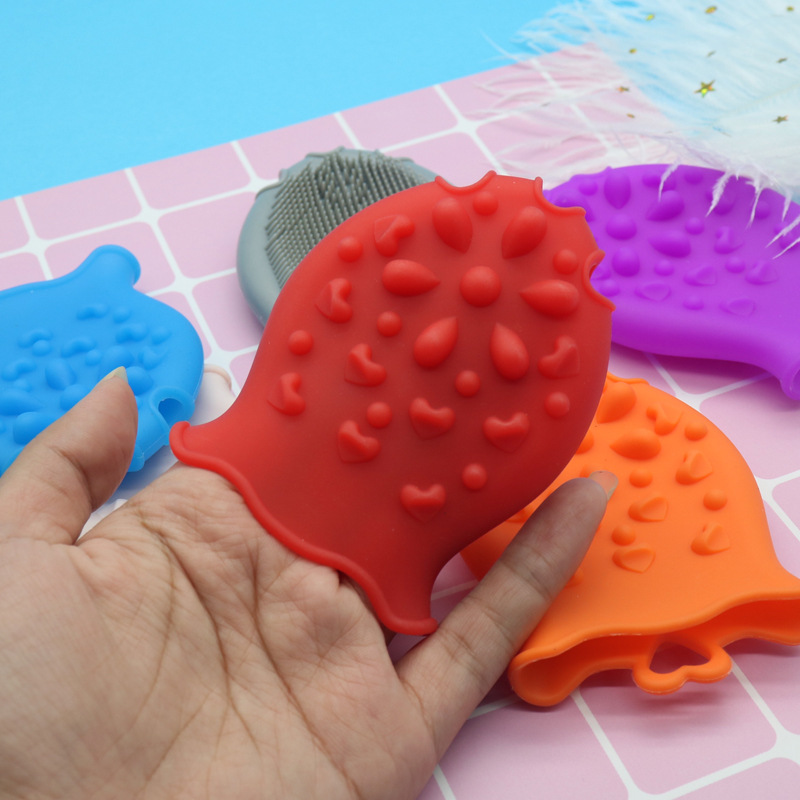 金鱼硅胶洗脸刷便携式面部毛孔清洁刷手动硅胶洁面刷去角质洗脸刷