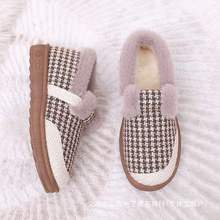 冬季加绒保暖棉鞋毛毛鞋女新款厚底妈妈鞋防滑软底老北京布鞋