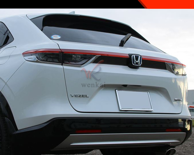 Suitable for Honda 22 Qizhi modified rear taillight electroplating trim HR-V special taillight eyebrow decorative patch